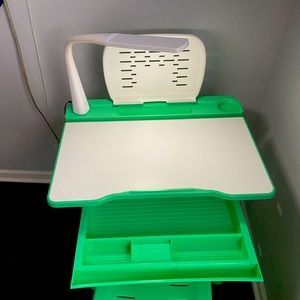 Kids adjustable desk with reading light